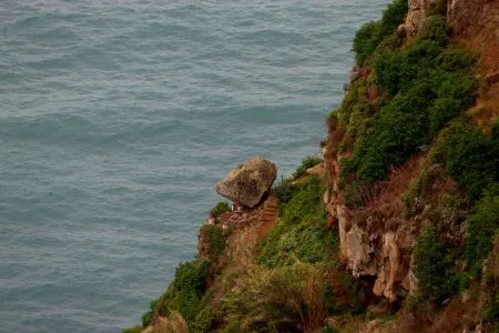 Nossa Senhora da Pedra